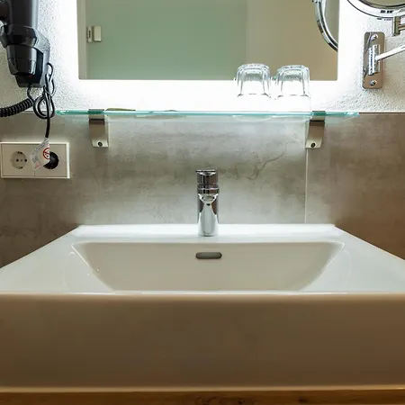 Aparthotel Georg Gaestehaus In 3*